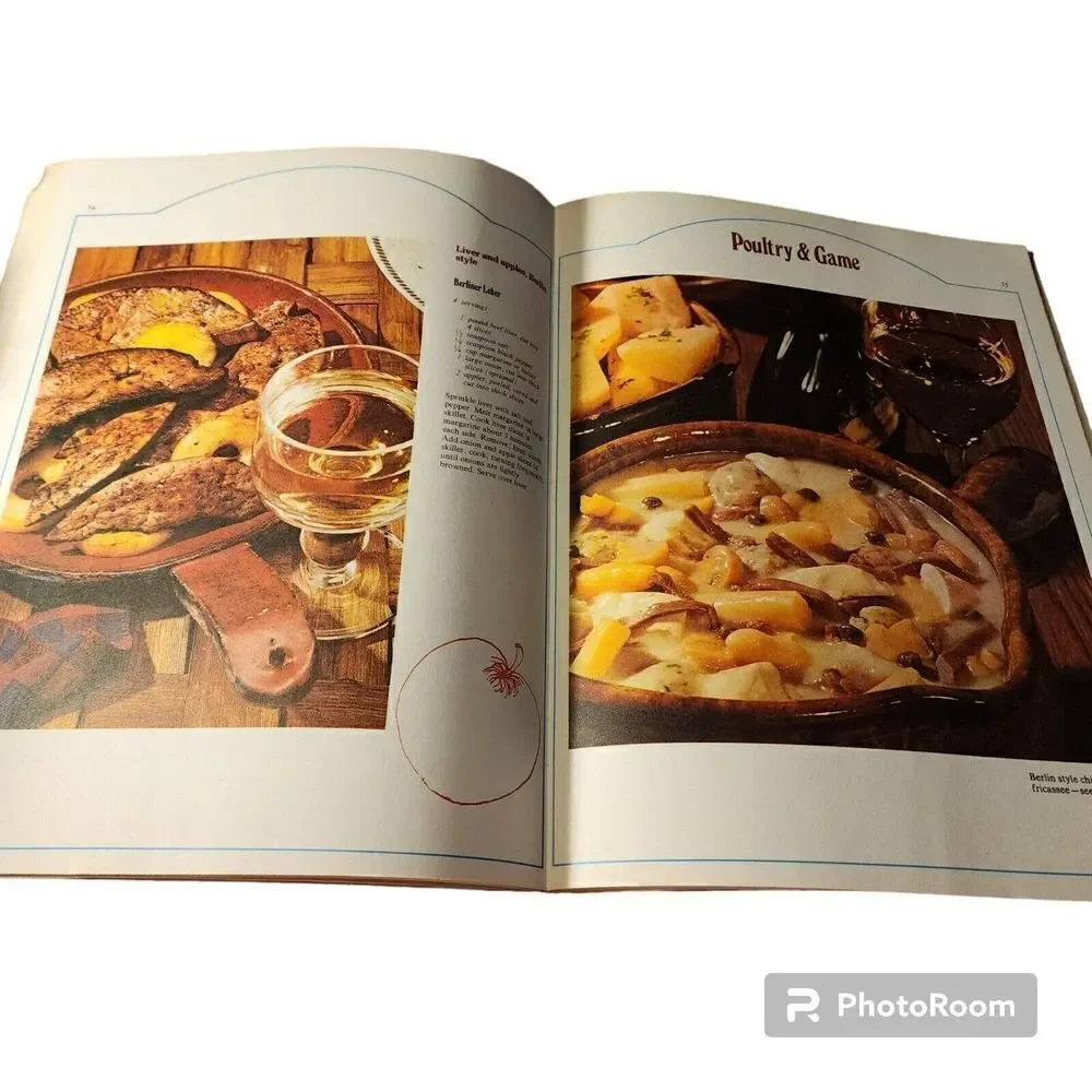 Vintage German Cooking Cookbook Paperback 1976 Germany Round The World Library